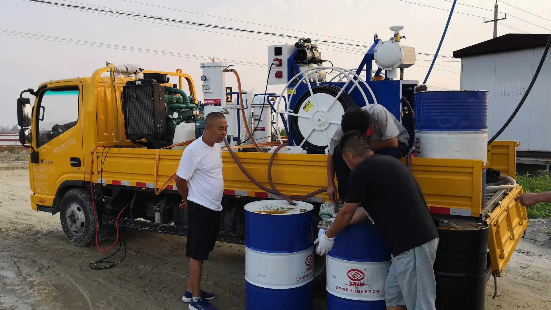 JY-F35 风力发电机组齿轮箱换油系统 - 产品图片 3